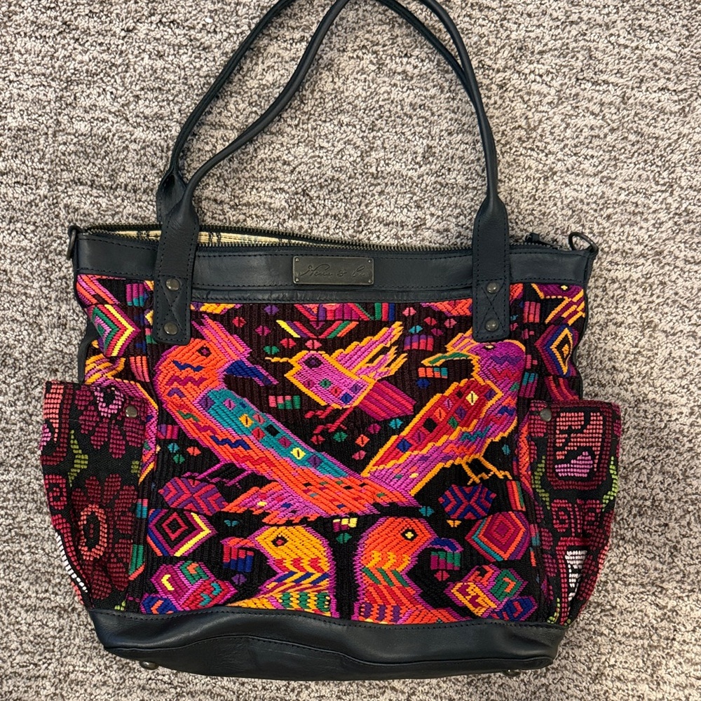Nena & Co. Multicolor Embroidered Tote
